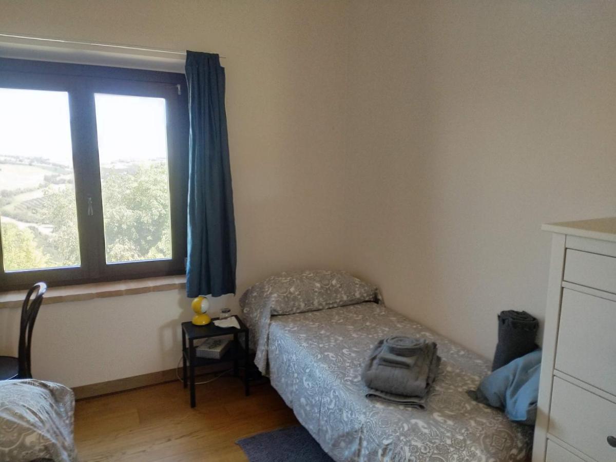 Montecassiano Il Gallo Silvestre - Bed&Books מראה חיצוני תמונה
